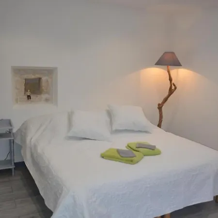 Autour D'Un Puits, Gite 4/5 Personnes Marsilly (Charente-Maritime)
